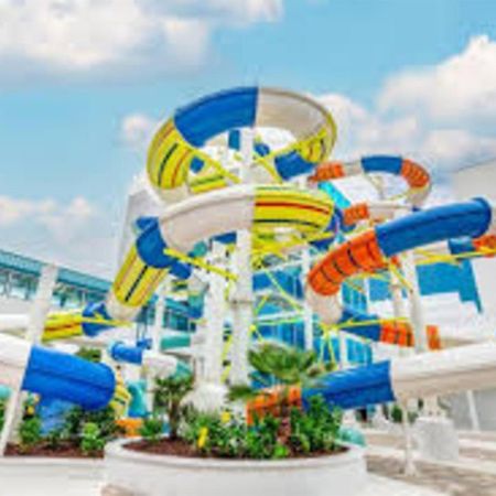 Remodeled Condo, Waterpark View At Landmark Resort Myrtle Beach Exterior foto
