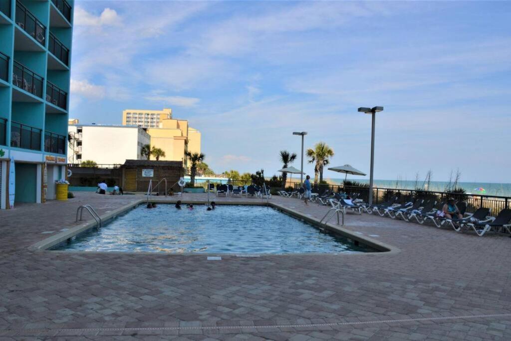 Remodeled Condo, Waterpark View At Landmark Resort Myrtle Beach Exterior foto